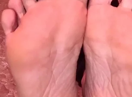 Just Sit Back and Jerk off to My Feet