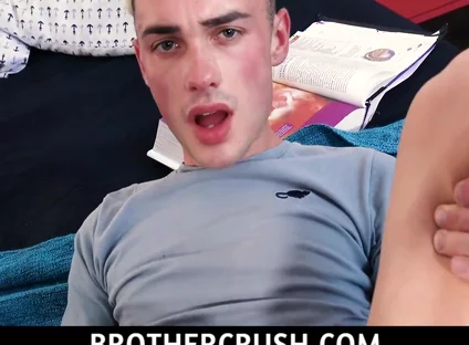 Big Stepbro Helps Teen 18+ With Getting To Know His Body And Desires With Joe Ex
