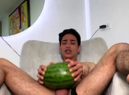 Fucking Watermelon and Creampie