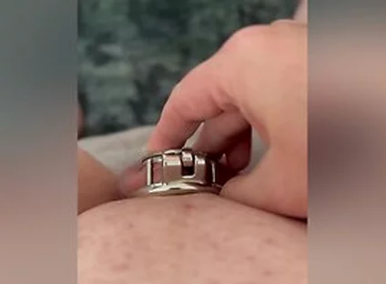 Fitting 6 Into Flat Cage