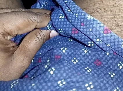 Big Indian Gay Boy Sucking Lip Kiss