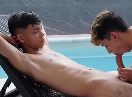 Ricky Montes Blows Slim Rich Huge Dick After Steamy Massage
