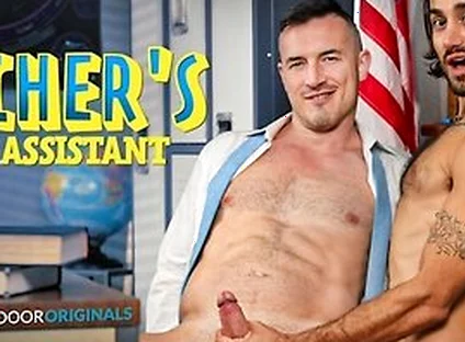 Teachers Pet Turned Lover - Twink Noah Asli Seduces Ex Hunk Teacher Derek Kage