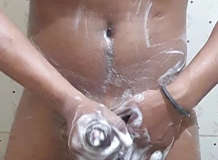 Masturbated While Bathing in New Underwear