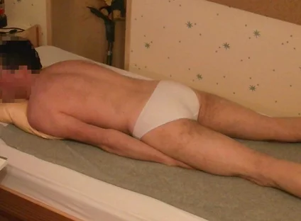 Slip Hump Bed Masturbation