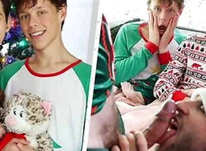 Danny Shine, Tristan Jaxx And Dakota Lovell - Dakota And Danny Stay On The Couch On Christmas Eve Expecting To See Santa &their Gifts Tonight