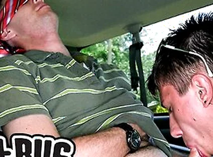 Sammy Highview Gets His Cock Swallowed By Cute Guy Shane Jacobs