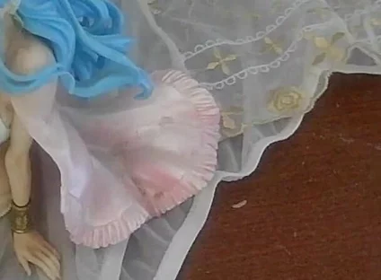 Cumming on Nefertari Vivi Figurine!