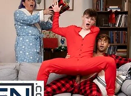 Men - Dom King Plays Video Games On Christmas Morning While Jake Preston Sneakily Sucks His Cock