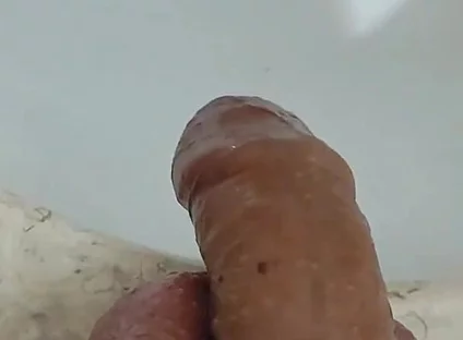 Amazing Daddy Gives a Cum Bath to His Phimosis...