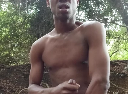 Outdoor Bust Session