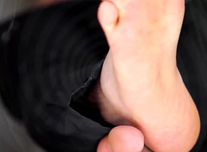 Falling Into Feet Spiral