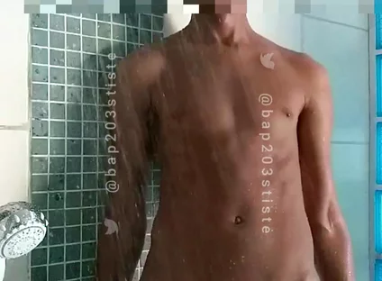 Slow Motion in the Shower