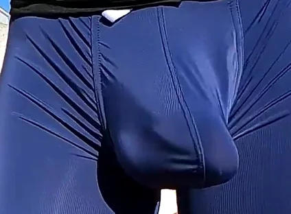 This Is for the Men: We Can Be Provocative Too, slo Motion Bulge