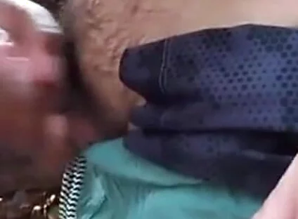 Worker Sucking in the Bush and Fucking His Coworker