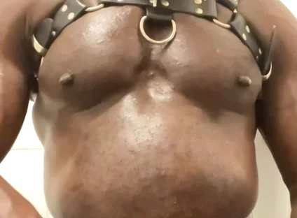 Oiled Butt Muscle Stepdad Prostate Milking Session