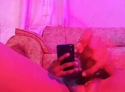 Sexy Big Butt Twink Jerks off
