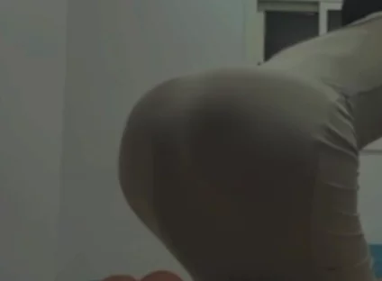 Blueishmoveessa