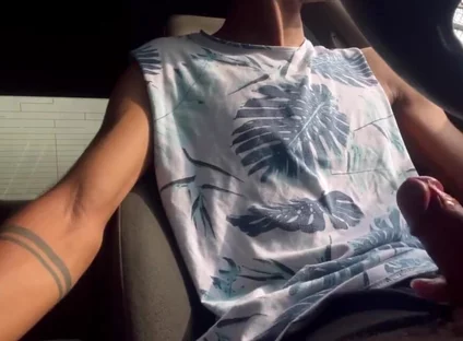 College Boy Masturbates in the Car Until He Cums