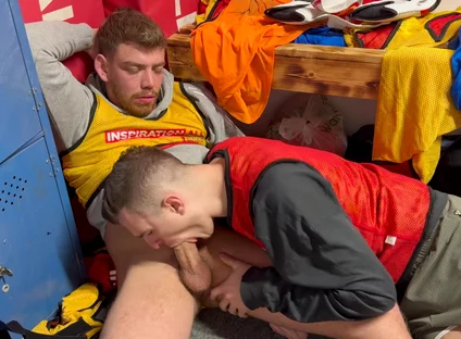 Straight Lad Gets Sucked off in the Locker Room