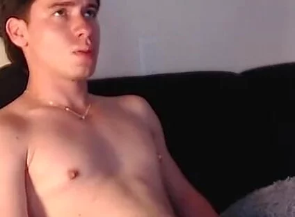 I Masturbate and Cum a Lot, Then I Suck My Hands with All My Cum