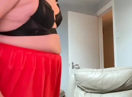 Horny Crossdresser so Want It Shared Guys