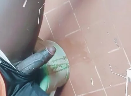 This Muscular Huge Cock Makes Me Horny