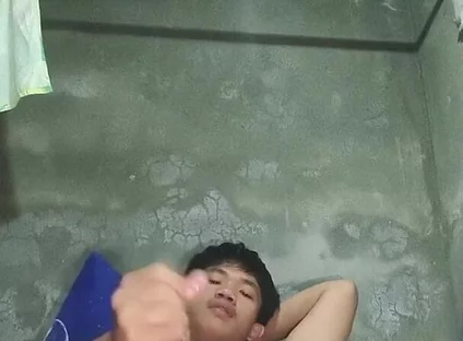 Pinoy Twink Hot Wankings: Get Ready for Huge Cumshots!