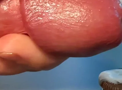 Slow-mo Oreo Cumshot: Dripping Sperm Load on Cookie Close-up!