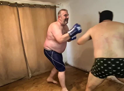 Silver Stepdaddy Boxer Vs Heterofighter - Dirty Boxing Heat