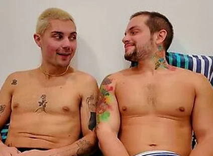 Amateur Aussie Aksen And Billy Are Having Satisfying Bareback Session