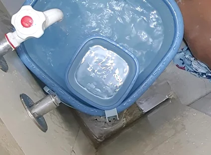Sexy Boy Masturbation While Bathing