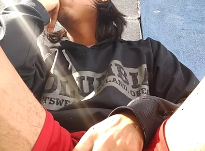 Tremendous Cock of This Big-headed Guy