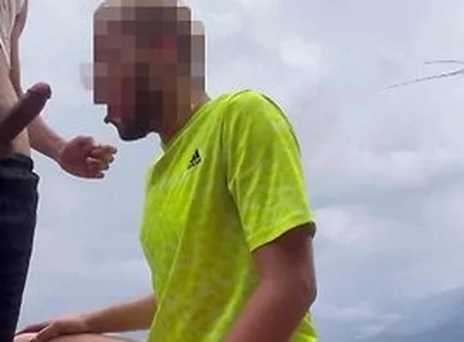 I Was Masturbating And This Man Arrived And We Ended Up Fucking In The Middle Of The Road