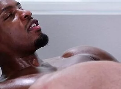 Muscled Hunk Shoves His Massive Cock Into Tight Ass - Matty West