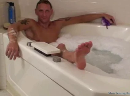 Valentino - Bath