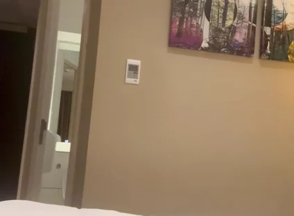 Wanking and Fingering Arse