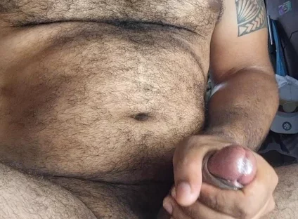 Big Cumshow Giant Man
