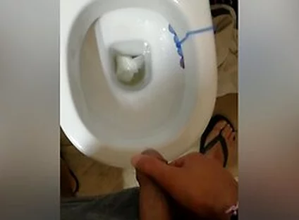 Morning Glory And Hard Piss In Wc (verified User)