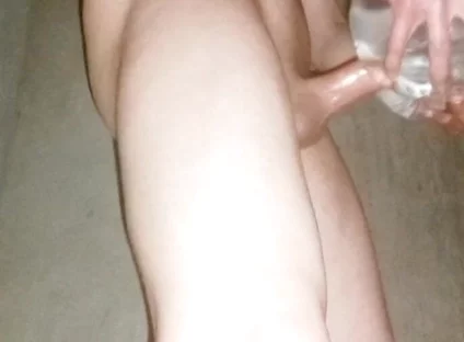 Shayan Deniz - Real Amateur Bathroom Session