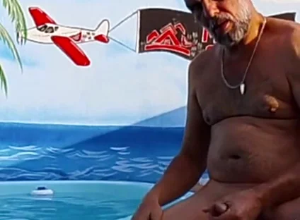 Aidocarmona Enjoying a Pool Wanting to Fuck an Ass