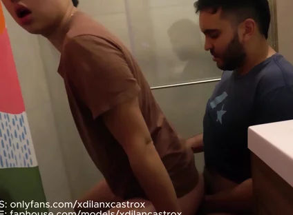 Cruising Fucking Twink Asshole in the Pool Bath