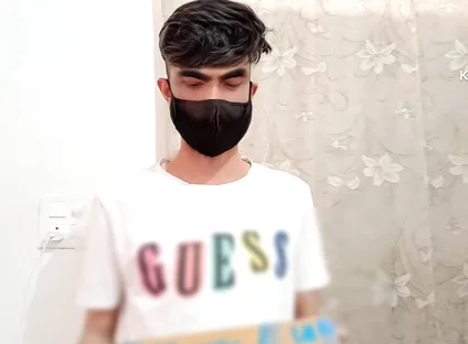 First Time Suck the Delivery Man Because I Was Very Horny