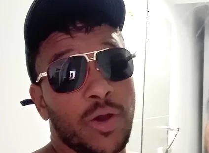 Black Dick at the Badroom