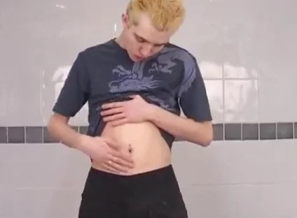 Luke In The Shower