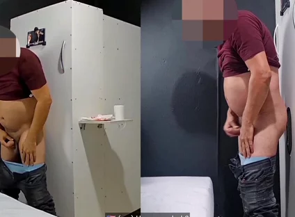 Straight Married Guy with a Hot Ass Came to Try My Gloryhole and Even Wanted to Get Fingered in the Ass!