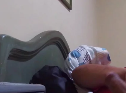Amateur Hotel Masturbation with a Real Cumshot