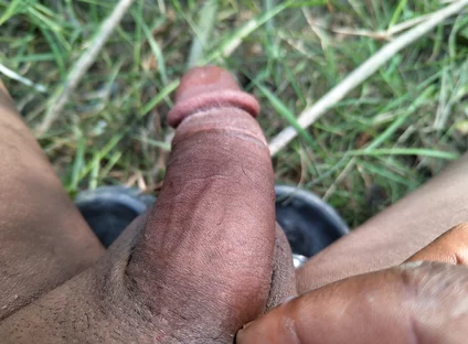 Masturbation in Jungle with Hair Cleaning