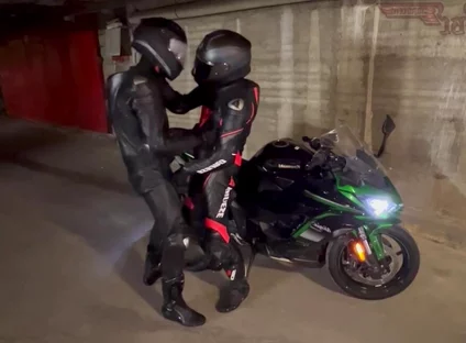 Biker gear gloved leather suit cuming
