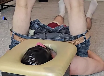 Desperate for My Sweaty Ass